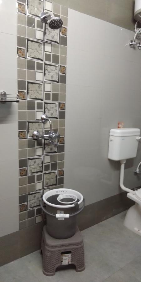 Ds Residency Varanasi-Prime Location-Parking מראה חיצוני תמונה